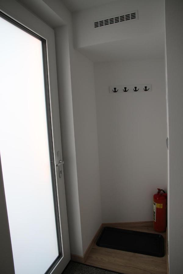 Apartmany Hluboka Nad Vltavou S Vyhledem Na Zamek Exterior photo